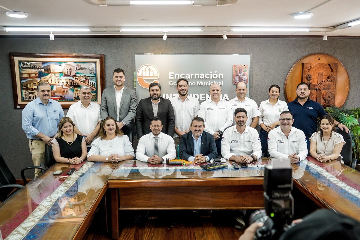 Luis Yd tweet media