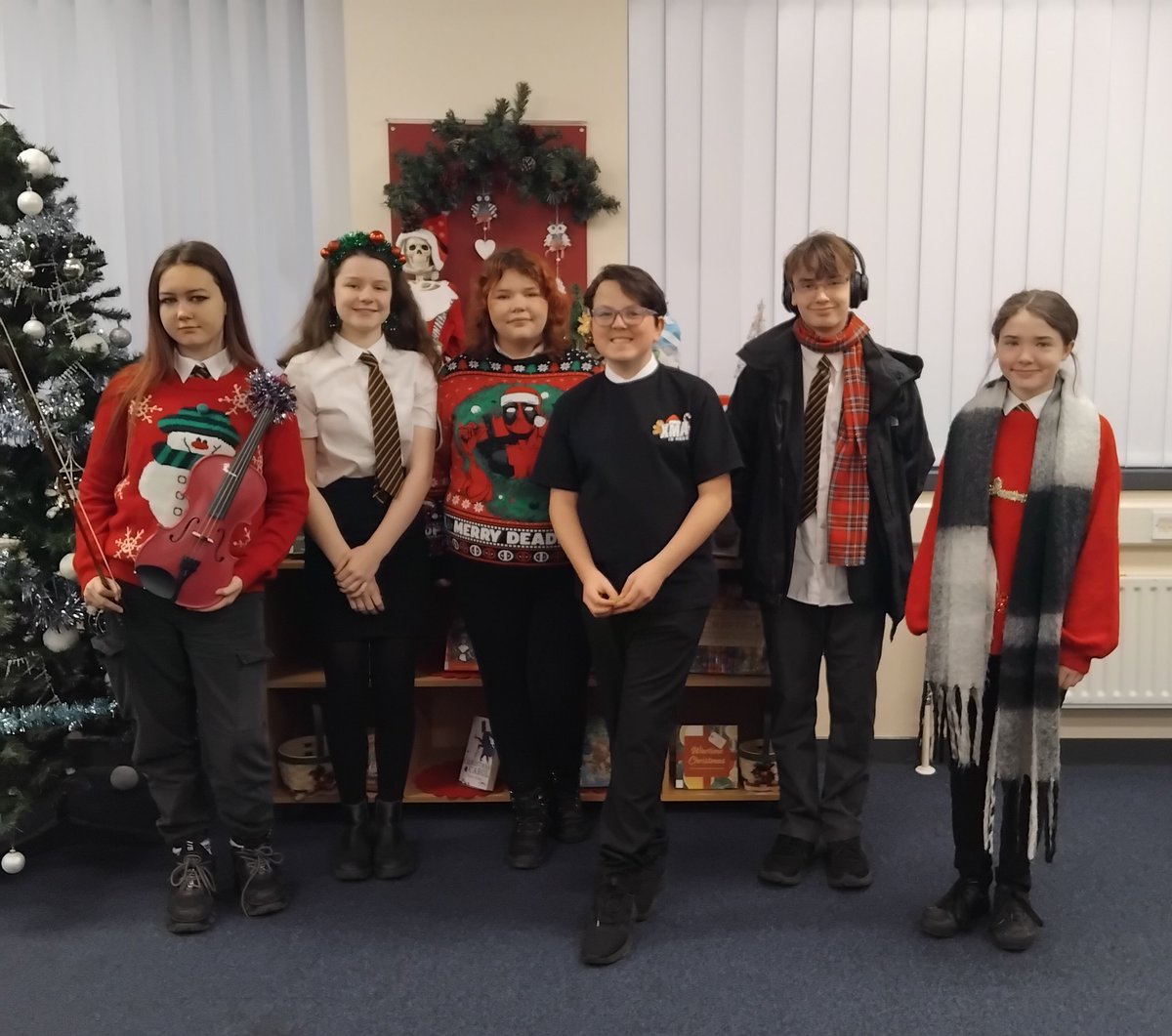 Librarians tweet media