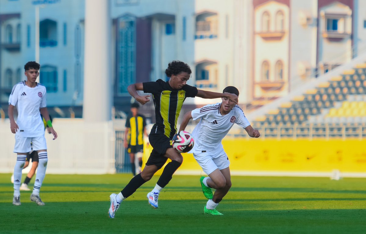 saif_alaofi's tweet photo. ربي وفقني ويسر امري ..💛 

#الاتحاد https://t.co/tLy33QYm1L