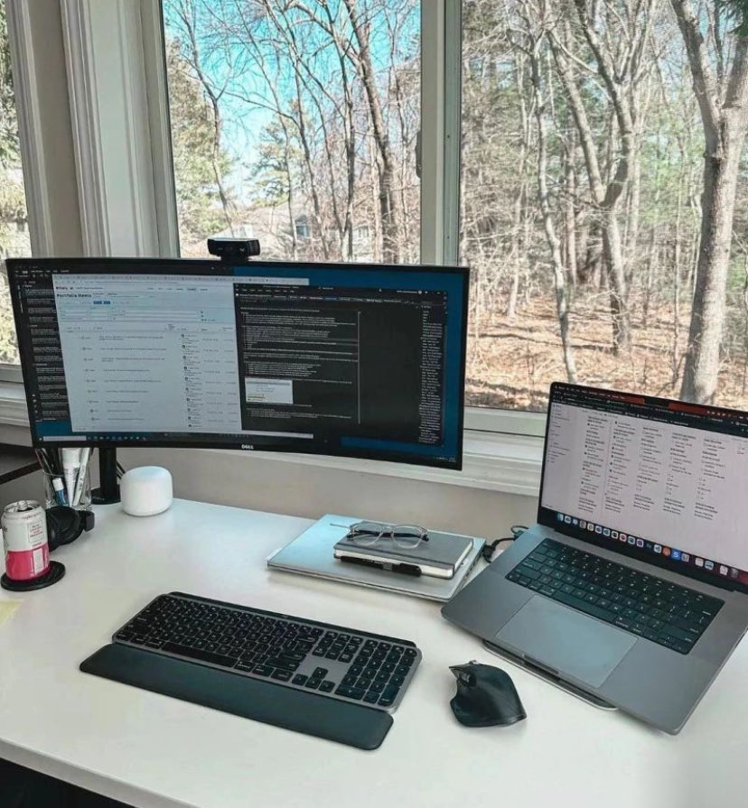 ECHE🛸 tweet media