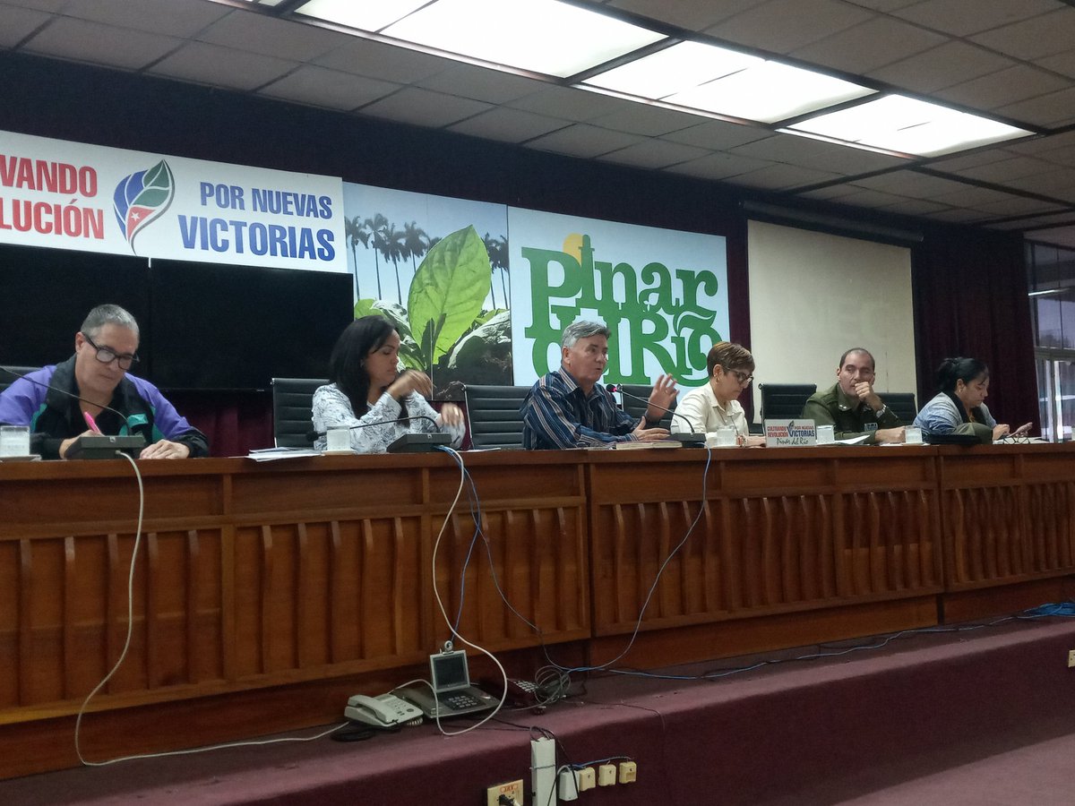 AliuskaCarballo's tweet photo. Se realiza en #PinardelRío,  taller de buenas prácticas acerca de la generación de contenidos en las  redes digitales con la presencia del CCPCC. 
#ConLaFuerzaDeLaUnidad , ganaremos esta gran batalla .
#PinarXNuevasVictorias https://t.co/jiar5FNv4V
