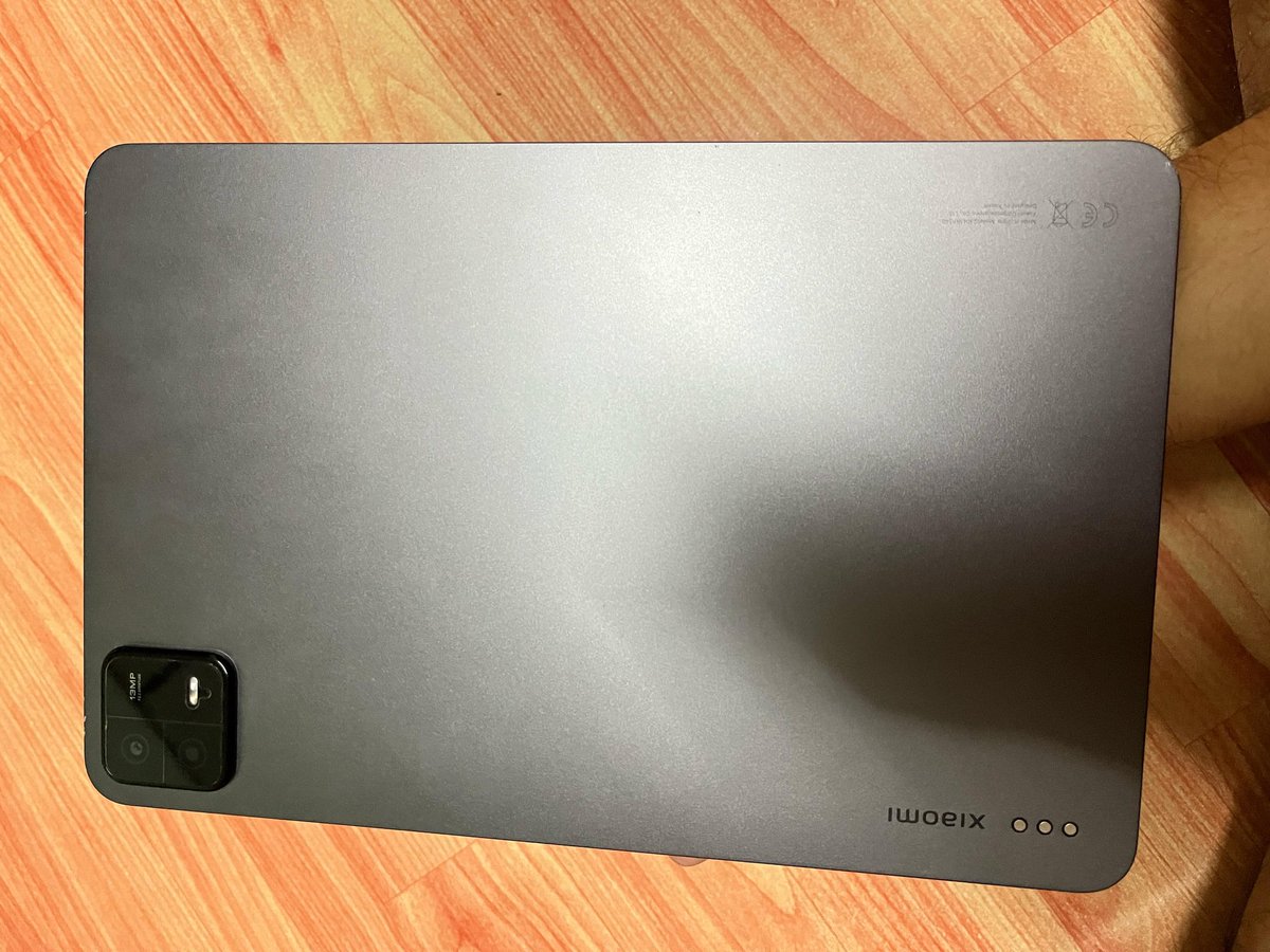 Piichanyoel's tweet photo. 📌Xiaomi Pad 6  8/128  มือสอง + Xiaomi Pen 2 
 (มีรอย���ี่มุมซ้ายล่าง ไม่มีผลต่อการใช้งาน)
✅แถมฟรี ปากกา Xiaomi Pen 2

🔥 **ราคาเพียง 8,900 บาท** 🔥
ขายแยก เครื่อง 7,200 บาท
ปากกา 2,200 บาท
🌟นัดรับ ชะอำ หรือ เซนทรัลอุบล(รอของ 2-3 วัน) 
#ส่งต่อไอแพด
#ส่งต่อipad  #ส่งต่อiphone https://t.co/2aqbbzlZmt
