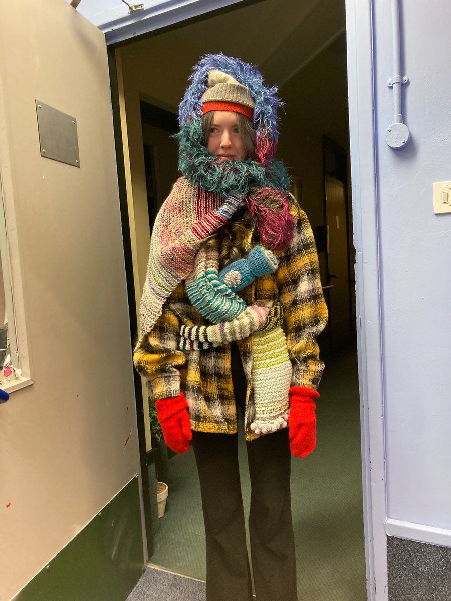 It's good to have a laugh and our Young Carers Voice group most certainly had that whilst playing some fun team building games!😅🤣