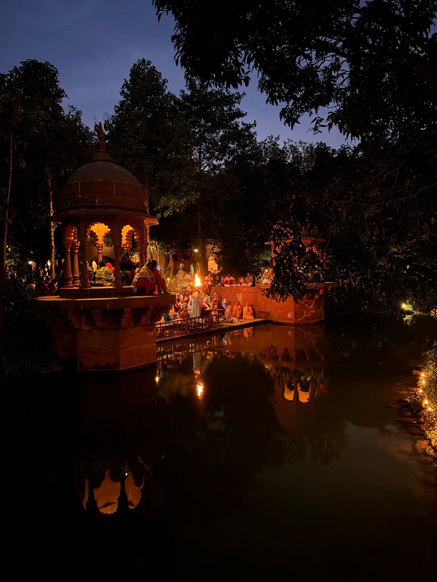 Radhanath Swami tweet media