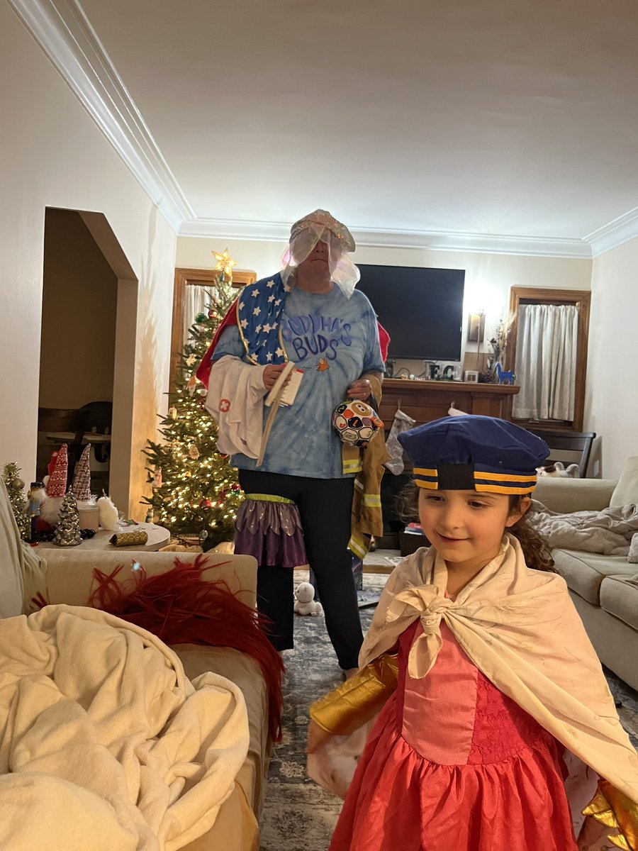 Detroit
12/11 at the Independent 
Akron
12/12 at the Funny Stop
Dallas 
12/13-14 at Hyenas