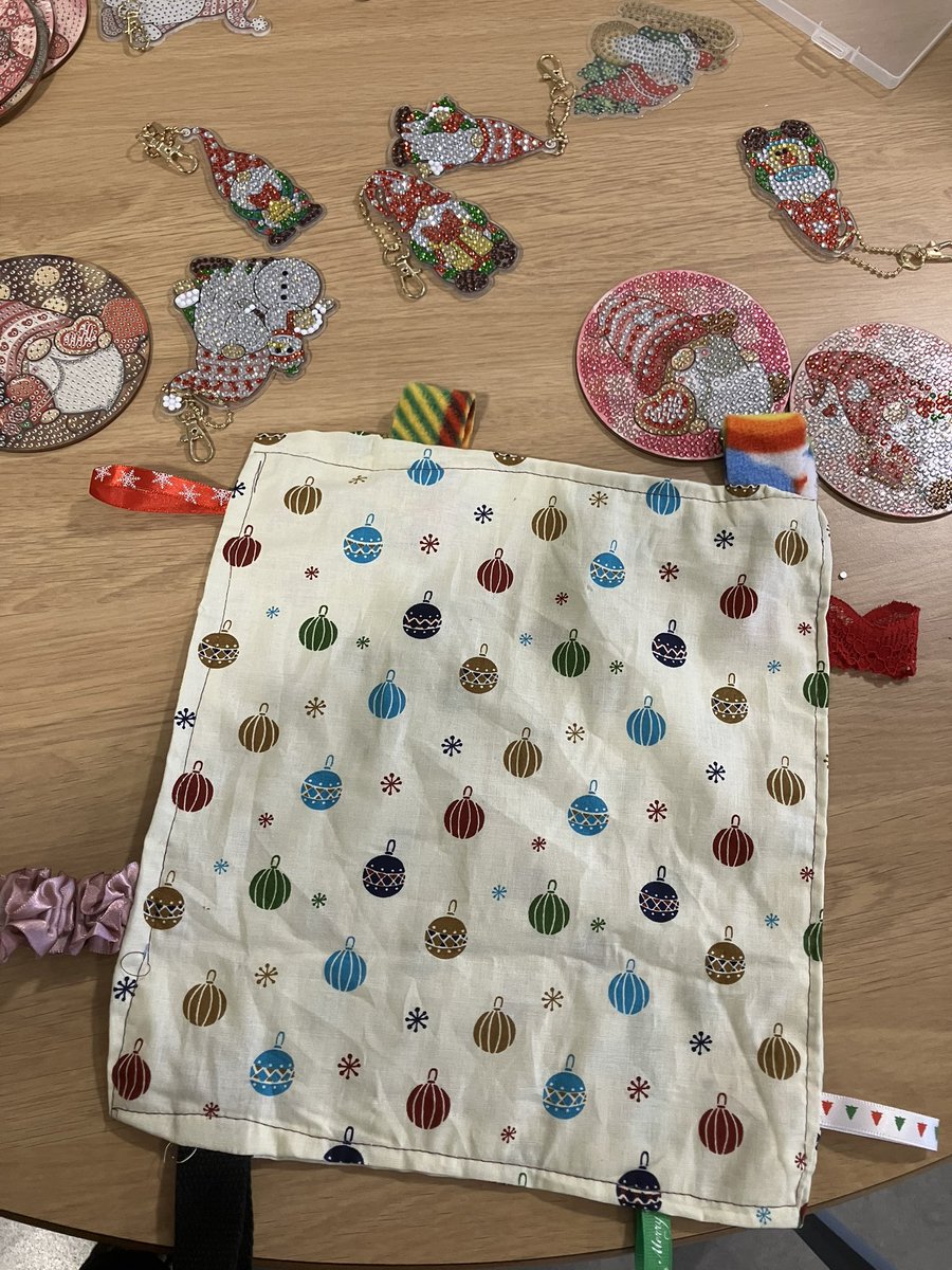 Jocelyn Ellams tweet media