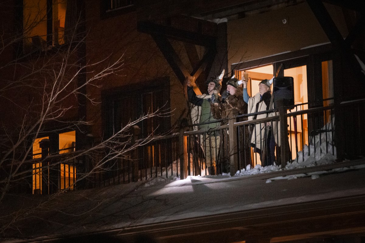 jaypeakresort's tweet image. Cool or wet temperatures don’t dampen warm spirits. The second weekend of our Annual WinterShine event happens again this Saturday, December 14th.

FREE Fireworks, S'mores, and Live Holiday Music Each Saturday in December.

More Info and Lodging Packages: jaypeakresort.com/wintershine