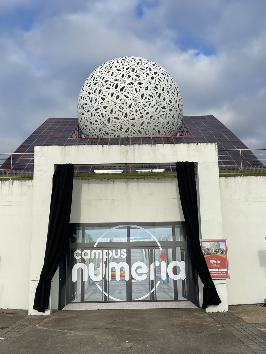 Futuroscope (@futuroscope) on Twitter photo 40 ans après la 1ère pierre du Futuroscope, ce 11 décembre 2024 voit le début d'une nouvelle aventure avec le <a href="/campus_numeria/">Campus Numeria</a> un lieu innovant et pédagogique porté par <a href="/departement86/">Département de la Vienne</a> <a href="/acpoitiers/">Académie de Poitiers</a> <a href="/BanqueDesTerr/">Banque des Territoires</a> <a href="/Prefet86/">Préfet de la Vienne</a> #France2030
Ouverture fin 2025. 40 ans après la 1ère pierre du Futuroscope, ce 11 décembre 2024 voit le début d'une nouvelle aventure avec le <a href="/campus_numeria/">Campus Numeria</a> un lieu innovant et pédagogique porté par <a href="/departement86/">Département de la Vienne</a> <a href="/acpoitiers/">Académie de Poitiers</a> <a href="/BanqueDesTerr/">Banque des Territoires</a> <a href="/Prefet86/">Préfet de la Vienne</a> #France2030
Ouverture fin 2025.