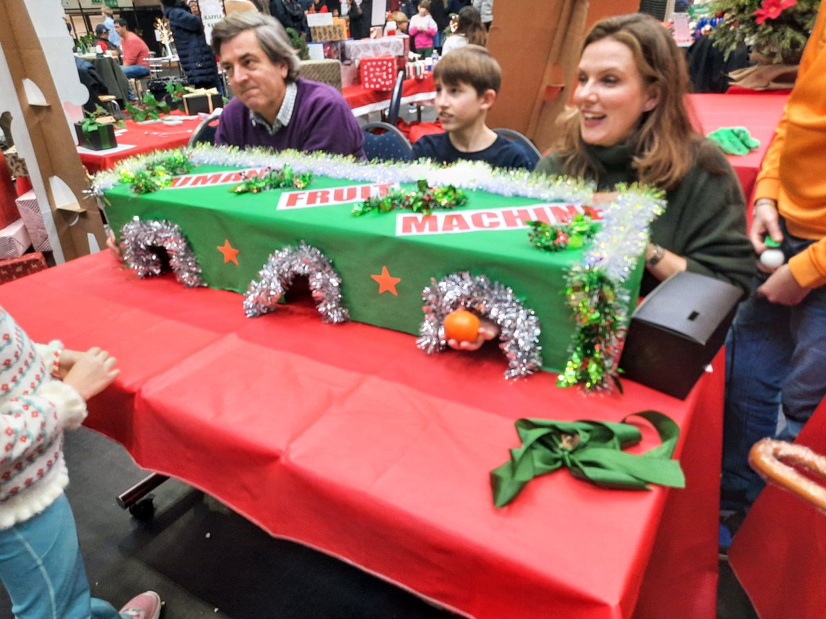 A wonderful day at the <a href="/WestminsterUS/">Westminster Under School</a> Christmas Fair last Sunday. Having fun and raising funds for good causes, including the local charity <a href="/CardinalHumeCHC/">Cardinal Hume Centre</a>. Thank you WUSPA.