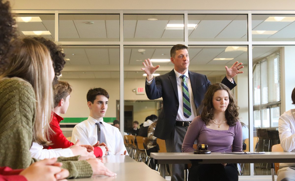 Dominican High School tweet media