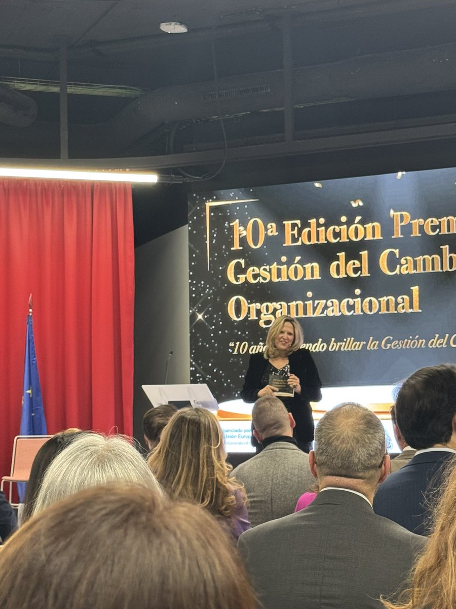 Olga Fernández ⚡ (@olgafl) on Twitter photo Comienza la 10 edición de Premios de Gestión del Cambio. Inaugura <a href="/amandapalazon/">Amanda Palazón 🔆</a> del Grupo IMm
Un recorrido por el #changemanagenent Comienza la 10 edición de Premios de Gestión del Cambio. Inaugura <a href="/amandapalazon/">Amanda Palazón 🔆</a> del Grupo IMm
Un recorrido por el #changemanagenent