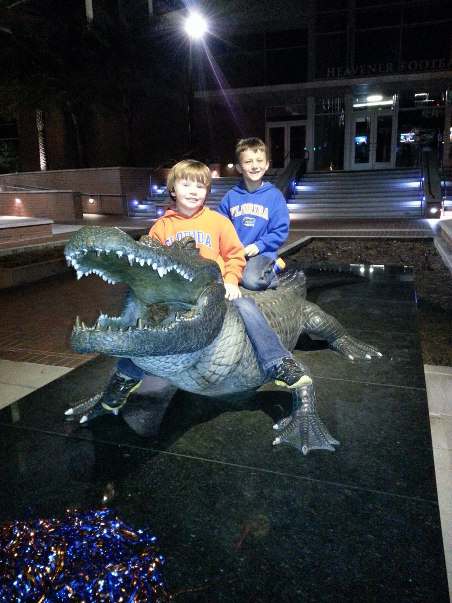 Dylan Zangwill tweet media