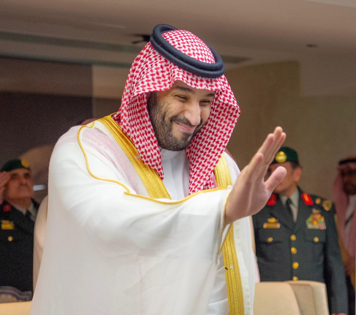 SaudiNews50's tweet photo. ولي العهد في تصريح سابق:

"لدينا عقليات سعودية مبهرة ومشرفة خاصة في جيل الشباب، الشباب بلا شك هم أهم روافد رؤية المملكة وتحقيقها".

- https://t.co/epvEys17je