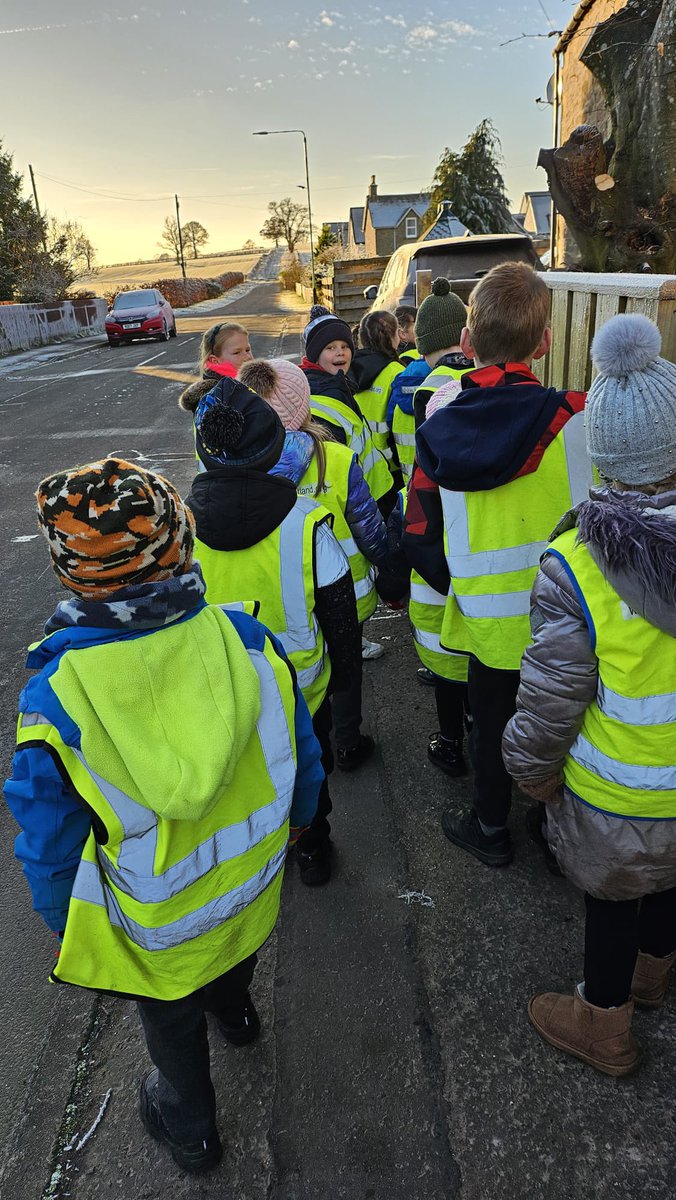 Methven pupils out and about in the community spreading some festive cheer by delivering handmade Christmas cards and wishing those in our village a Merry Christmas! #community #kindness #BeingOurBest