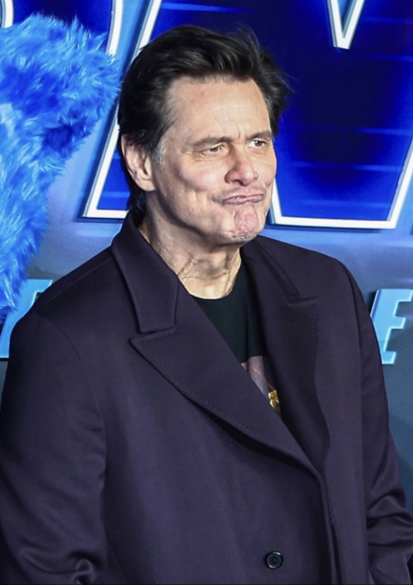 QueenMAGAUltra's tweet photo. TRUMP EFFECT: Jim Carrey Quips He Took Role in Sonic The Hedgehog 3 Because He 'Needed the Money' 😂

#StraightToVideo https://t.co/t2uswmAtpg