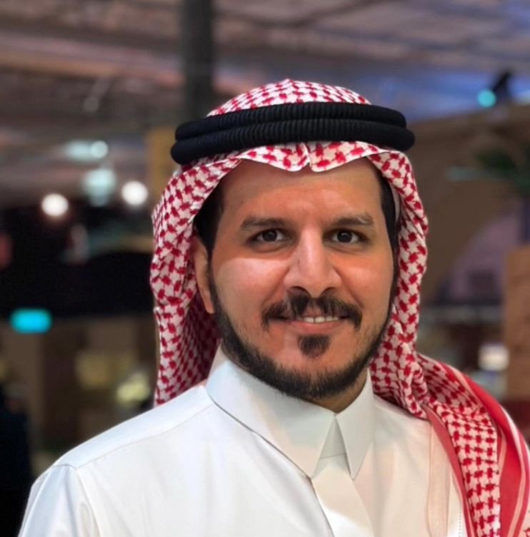 al_kascom's tweet photo. #صحيفة_الكاس
بندر الروقي يكتب"نحتفل بالمستقبل قبل مجيئه" -  https://t.co/sbTYtJQtZ8 https://t.co/sOXftOrcv9