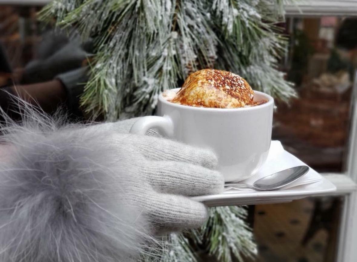 SugarLeafTreats's tweet photo. Our made from scratch glacier marshmallow melts into a sweet cream as it sits in your hot cocoa! ☕️
#Bakery #Cafe #CoffeeShop #Branson #SugarLeaf #GrandVillage https://t.co/I2NrpeqFj4