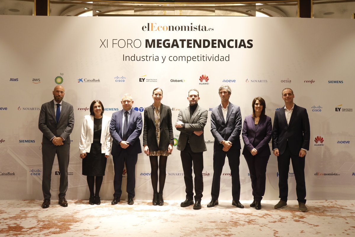 AtosES's tweet photo. Hoy el #ForoMegatendenciaseE 'Industria y Competitividad' de @elEconomistaes ha contado con grandes expertos y referentes del sector industrial. Nuestro CEO en Iberia, Carlos von Prabucki, participó en el panel 'La disrupción de la #IA y el potencial del #cloud en las compañías'. https://t.co/nbVFAKwPpQ
