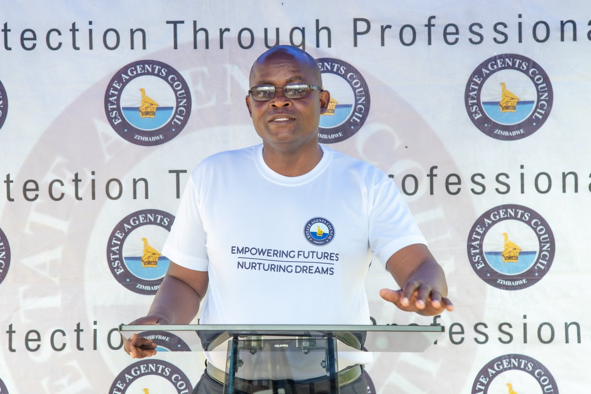 Director of Ceremony, Councillor Luke Matimba said children are a blessing from the Lord and we should cherish them as such. He thus encouraged guests to say positive things about children and to boost their confidence.
#CorporateSocialResponsibility #NurturingDreams