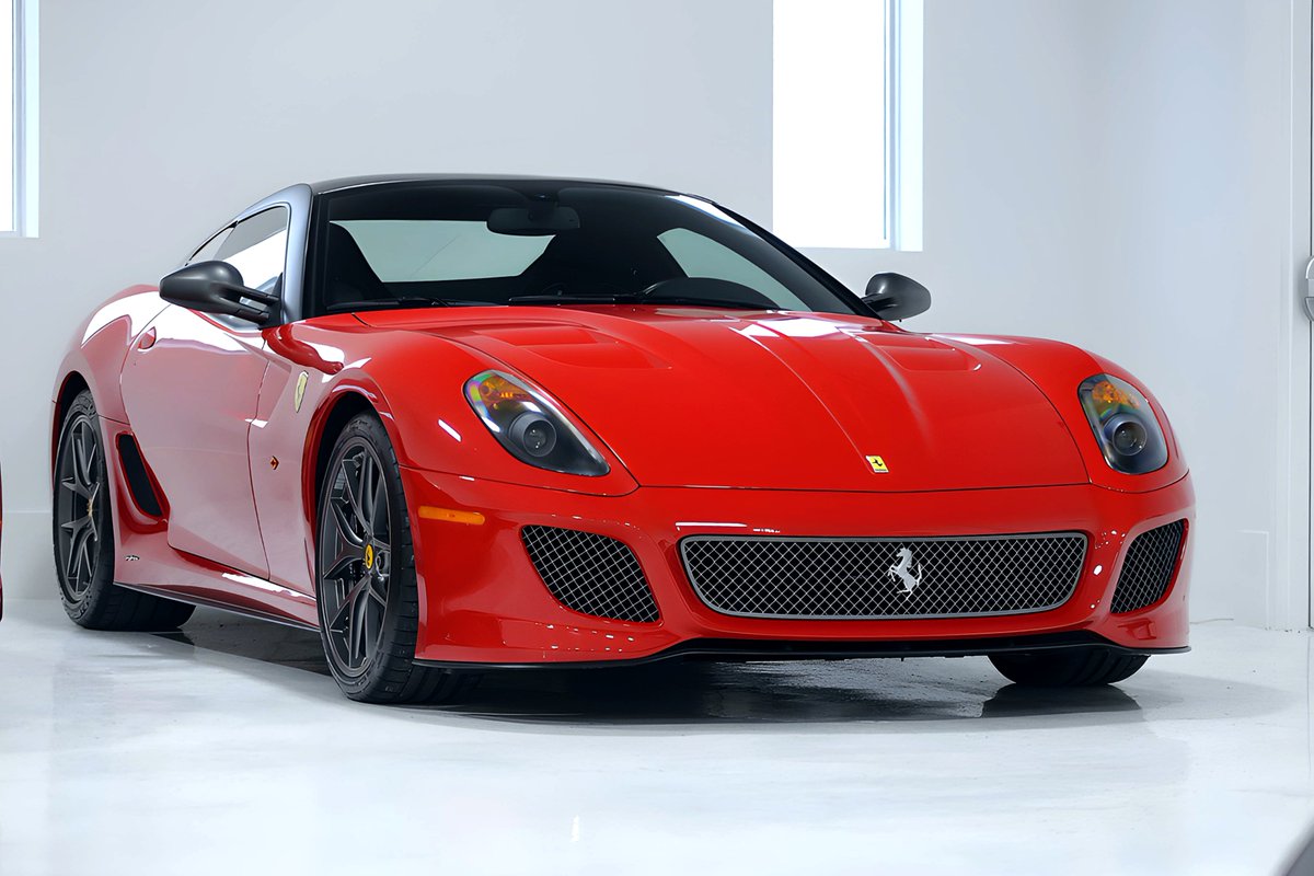 exotics_on's tweet photo. THE PERFECT 2 #car #solution #twocarsolution 1 OF THE BEST V8'S ON THE PLANET PAIRED WITH 1 THE GREATEST V12'S #ferrari458specialeaperta #ferrari599GTO #Ferrari #supercars #exoticcars #carporn #Automotive #luxurylifestyle #luxury #luxurybrand #elon can suck on these for a bit https://t.co/ScjMmMTxhB