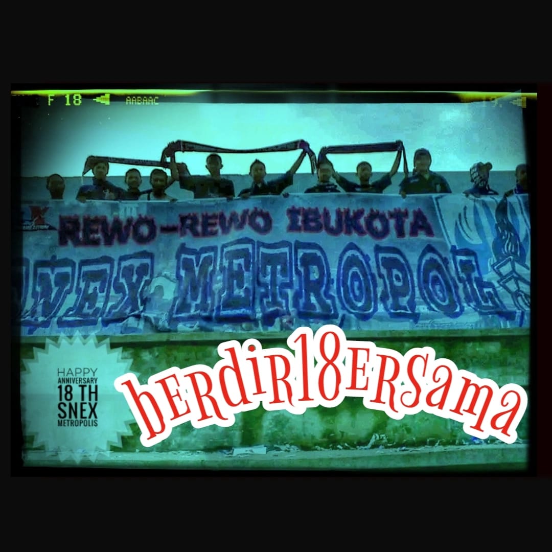 Happy anniversary keluarga kecil kami yang ke 18 tahun. Semangat usia baru dengan asa dan tekad kebersamaan .
#berdir18ersama