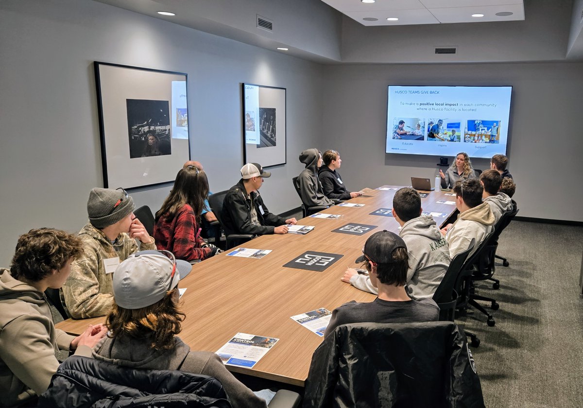 HuscoIntl's tweet photo. We were thrilled to welcome students from #WCTC's Dual Enrollment Academy to #Husco today! The students enjoyed a presentation and tour of our manufacturing facility. It's always inspiring to connect with future innovators and share our passion for cutting-edge technology. https://t.co/o6ZEQrWLtY