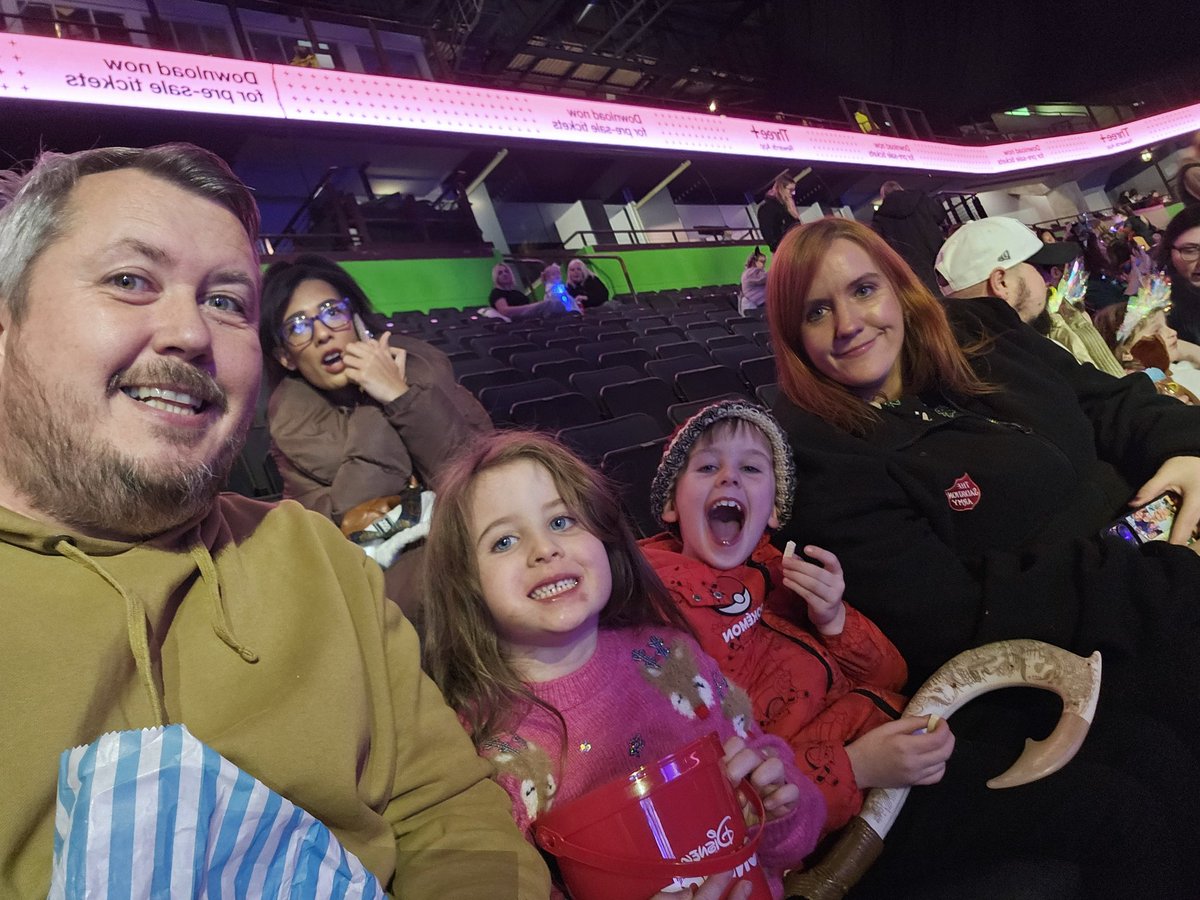 We want Mickey! #DisneyOnIce