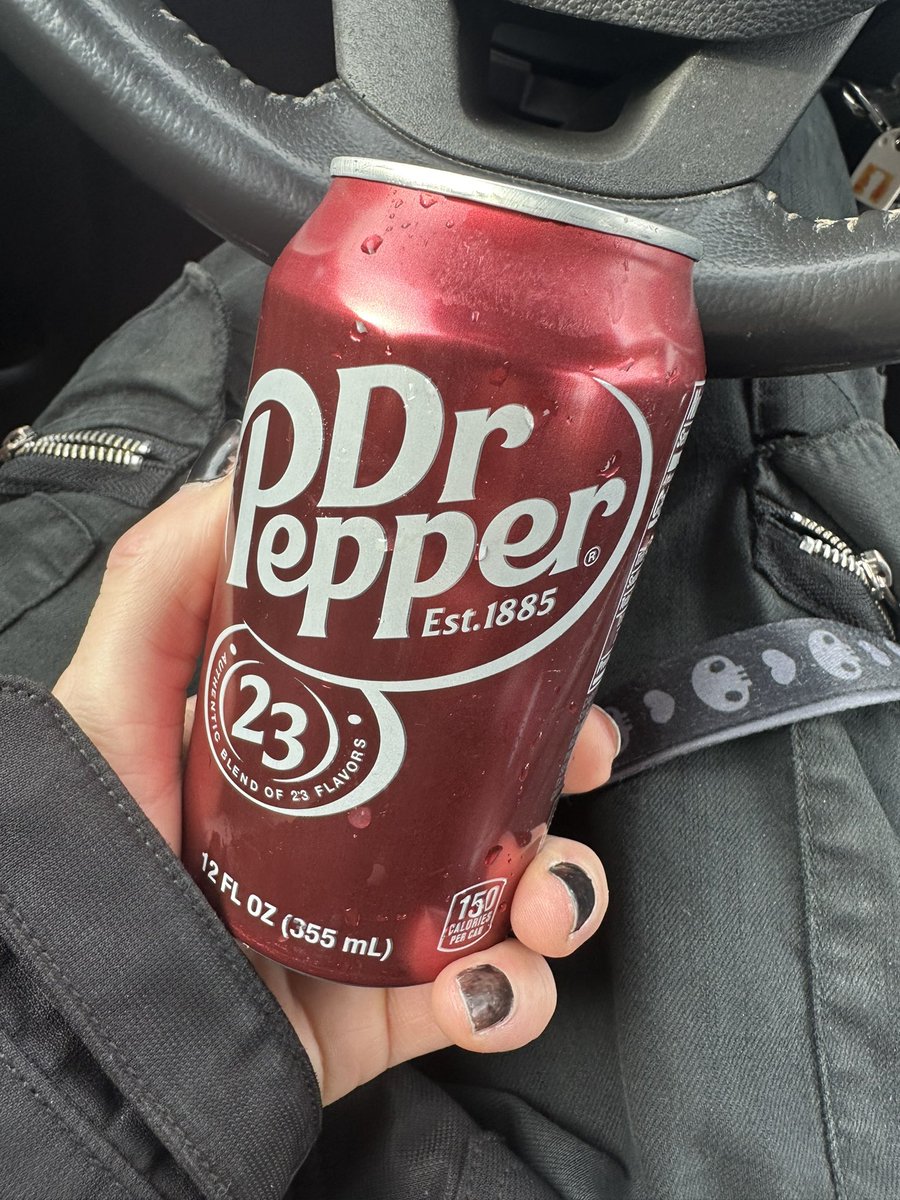 ✩☽⋆𝖗𝖎𝖑𝖊𝖞⋆☾✩ tweet media