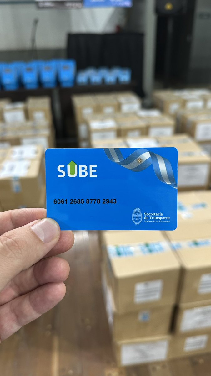 🚍 La Municipalidad de San Miguel de Tucumán anunció hoy la llegada de 400.000 tarjetas SUBE. El sistema, que ya se utiliza en la mayoría de las provincias del país, empezará a funcionar en la Capital a partir del miércoles que viene. Abro hilo con preguntas y respuestas.