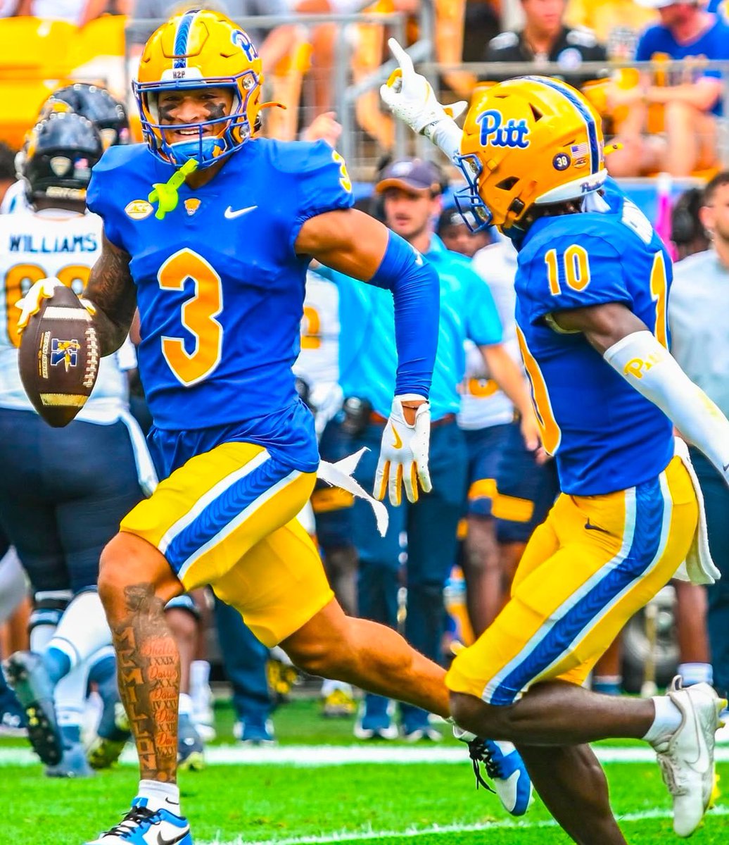 Obinna Umeh (@obinnaumeh_) on Twitter photo #AGTG After a great conversation with Coach Bates and Coach Rawlins I am more than blessed to receive an offer from the University of Pittsburgh!
<a href="/CoachDavis82/">Raymond Davis</a>
<a href="/CoachMcGuire16/">Rich McGuire</a>
<a href="/STHFootball/">St. Thomas Football</a>
<a href="/STHCatholic/">St. Thomas High School</a>
<a href="/Zone22_JLR/">Justice Rawlins</a> #AGTG After a great conversation with Coach Bates and Coach Rawlins I am more than blessed to receive an offer from the University of Pittsburgh!
<a href="/CoachDavis82/">Raymond Davis</a>
<a href="/CoachMcGuire16/">Rich McGuire</a>
<a href="/STHFootball/">St. Thomas Football</a>
<a href="/STHCatholic/">St. Thomas High School</a>
<a href="/Zone22_JLR/">Justice Rawlins</a>