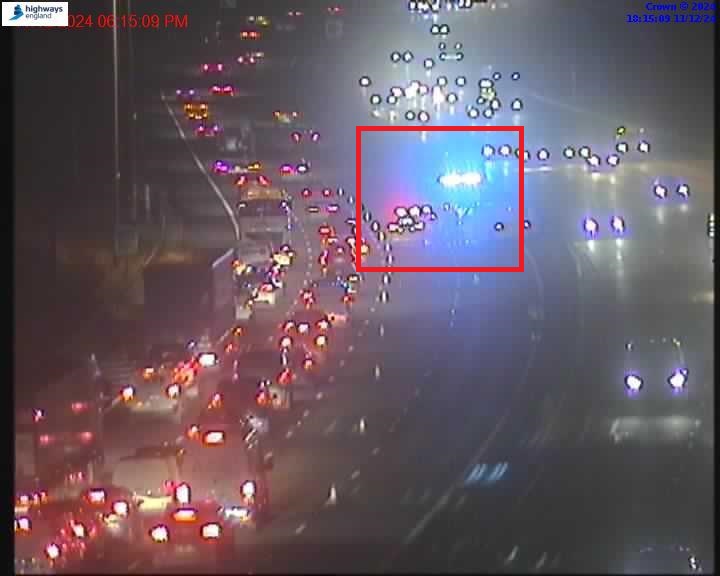 National Highways: East (@highwayseast) on Twitter photo NEW INCIDENT
#M25 clockwise between J27 (#M11) and J28 (#A12) #Essex
LANES CLOSED
2 lanes closed due to a collision.
@EPRoadsPolicing, <a href="/ECFRS/">Essex Fire Service</a>, <a href="/EastEnglandAmb/">EEAST Ambulance Service</a> and our officers on scene.
45 min delay and 5 miles of congestion. NEW INCIDENT
#M25 clockwise between J27 (#M11) and J28 (#A12) #Essex
LANES CLOSED
2 lanes closed due to a collision.
@EPRoadsPolicing, <a href="/ECFRS/">Essex Fire Service</a>, <a href="/EastEnglandAmb/">EEAST Ambulance Service</a> and our officers on scene.
45 min delay and 5 miles of congestion.