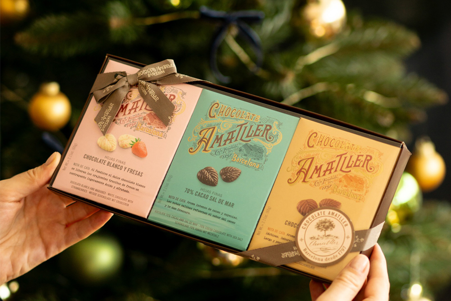 CasesIconiques's tweet photo. Ho-ho-ho! Les Cases Icòniques preparen l'arribada de Nadal amb activitats per a tots els públics!

🌟Visites guiades, tallers, nadales o xocolata desfeta. Passa una bona estona als espais més emblemàtics de Catalunya.

🔗Consulta aquí totes les activitats: https://t.co/1wHeCat8xA https://t.co/x9oPBuCvPz