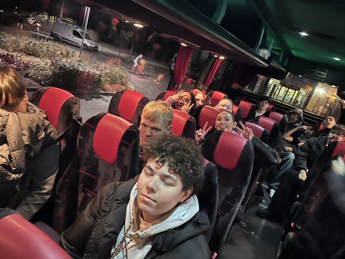 English at GAA 📚📖🎭📝 tweet media