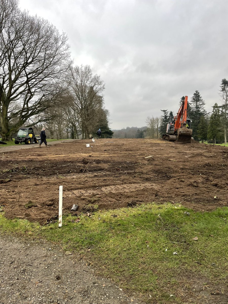 hopsok05's tweet photo. First tee upgrade underway.
#greenkeepers. #golf https://t.co/GTnsd03fTE