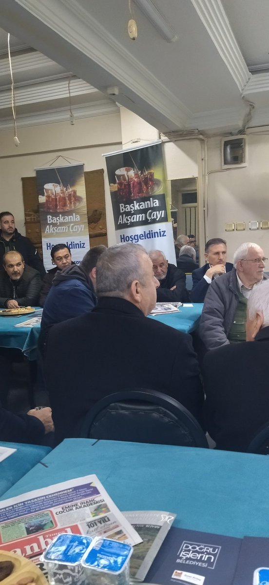 Felemez05820682's tweet photo. Nuripaşa mahallesi başkanla akşam çayı @omerrarisoy @selamidelibalta @AbdulkerimTurdi @hursitbekaroglu @YusufogluAdnan @selimbas_ @YunusArtis https://t.co/UF6gM1RvEV