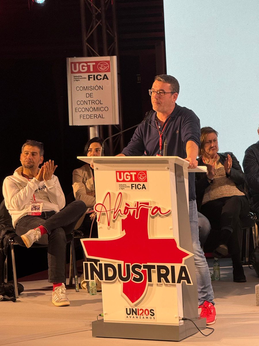 ugtficat's tweet photo. 📢A.Rudilla, SG de la @ugtficat intervé  al 29è Congrés de la @UGT_FICA de Màlaga
👷Som una federació forta i unida al servei de les persones treballadores
😎Tenim el repte de ser el sindicat de la joventut
🟣I on les dones prenen el comandament
✊🏽Ahora ➕ indústria https://t.co/SS65xoHuT2