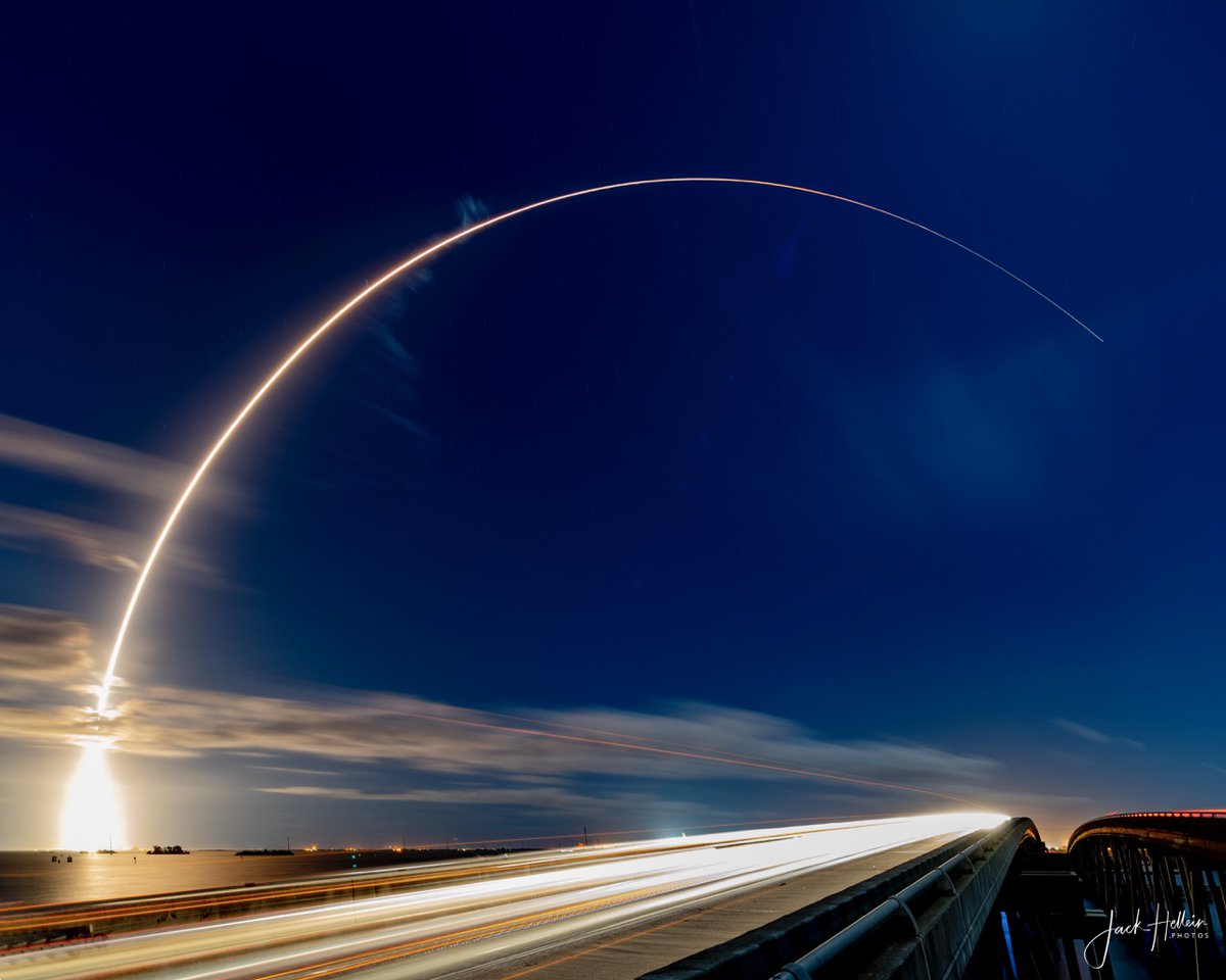 JackHellein's tweet photo. Cars and trucks stream west across an Indian River causeway south of Space Launch Complex 41 as an Atlas V rockets heavenwards to deliver a solar orbiter.
#launchphotography #landscapephotography #spacecoast #Florida https://t.co/6hXy8PmhbX
