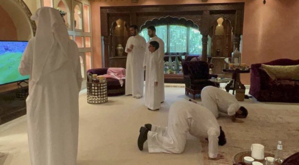 🇸🇦 H N tweet media