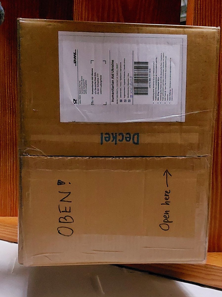 BineAlarm's tweet image. Ich möchte daran erinnern, dass man Pakete in die Ukraine schicken kann und DHL das Porto übernimmt.  Es ist etwas ganz Persönliches, es hat uns Freude bereitet, ein schönes Paket zu packen. Gerade zu Weihnachten. 
dhl.de/de/privatkunde…