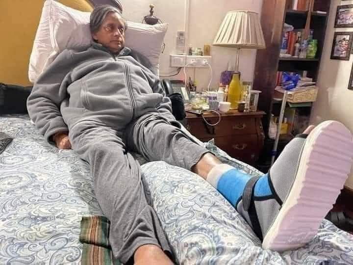 KishoreSamvats2's tweet photo. Fractured his leg....pray for the Nurse...🥳 https://t.co/2XaoCe3Dtz