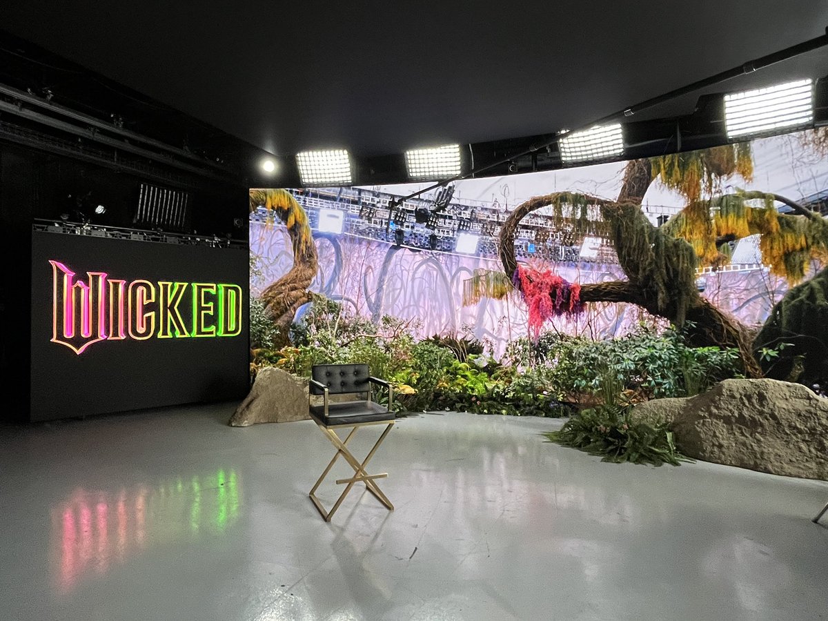 UniStudiosLot's tweet image. It was a pleasure to film this #interview with Cinematographer Alice Brooks, ASC on the Virtual Production Stage on the Lot! Thanks to the teams at @cineolighting and our colleagues at @universalproductionservices - great job! 🎥
#virtualproduction #virtualstage #wickedmovie