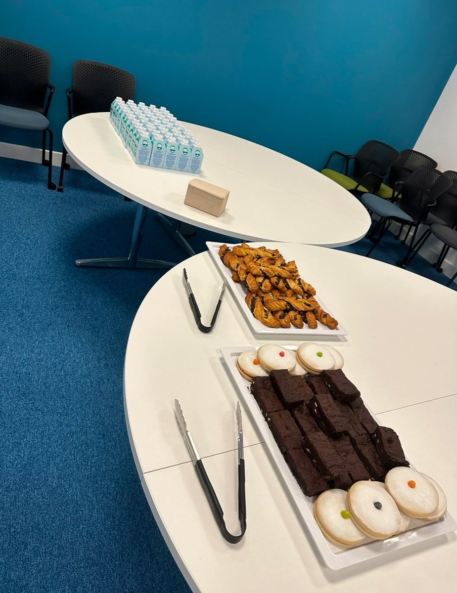 RoutesforallUWS's tweet image. Fuelling future success! Over 160 Routes for All pupils attended our UWS Lanarkshire event across 3 days, gearing up for their college applications. Thanks especially to the catering team, it was a great time with plenty of snacks and even more inspiration! 🍏🍪 @UniWestScotland