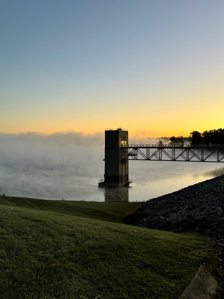 Photo of the week!

A foggy morning sunrise lights up the control tower at Cecil M. Harden Lake in Rockville, Indiana.

📸 Catherine Fleming