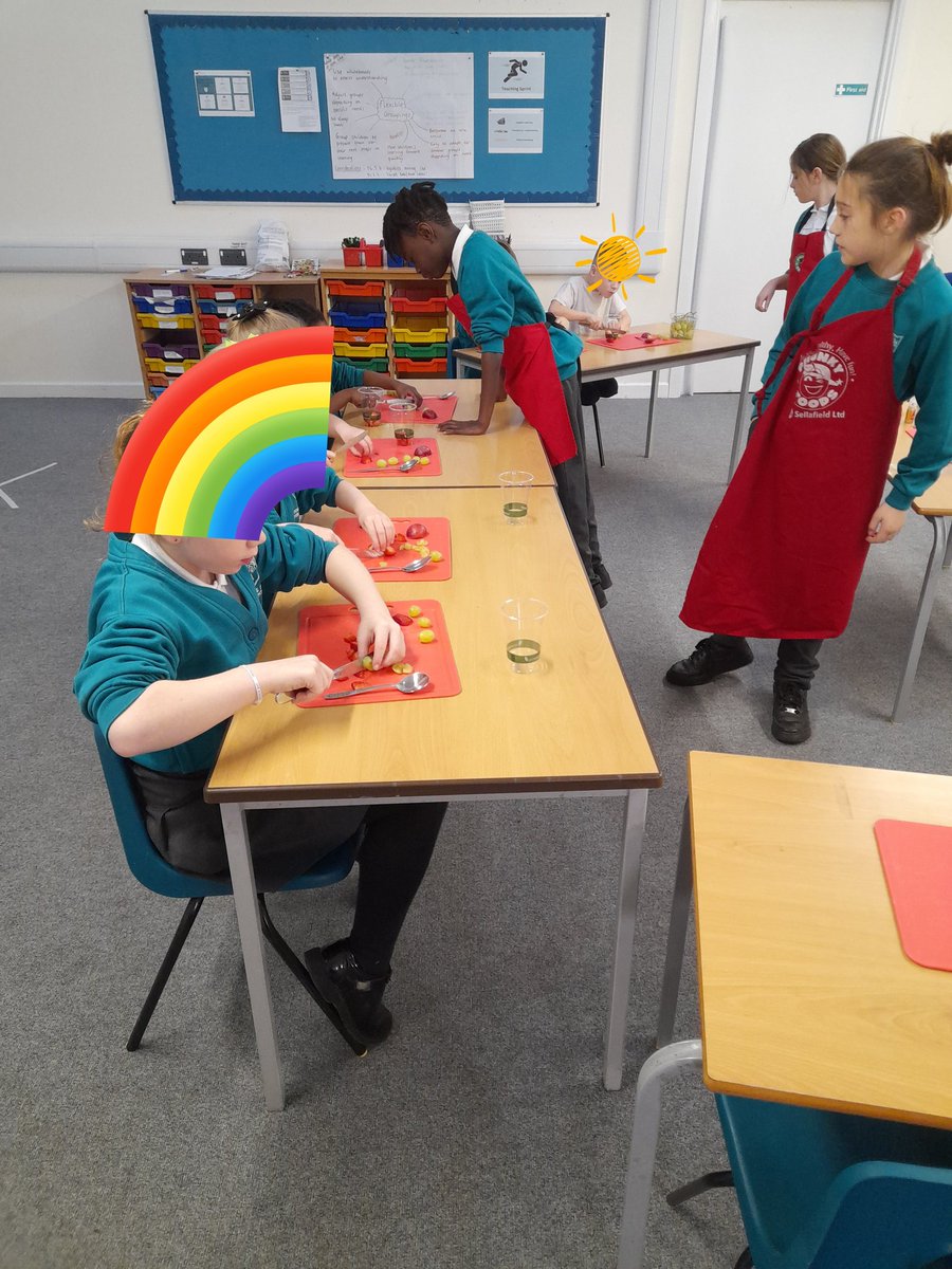 PhunkyWilts tweet media