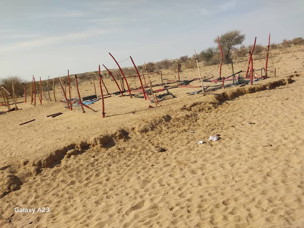 ToumastInfo's tweet photo. [ AZAWAD ]

L'armée de la junte #malienne accompagné de russe de #Wagner ont tué ce jour plusieurs personnes et détruit plusieurs biens de civils touareg entre la vallée de Ibdakan près de #KIDAL et la vallée d’Elewidj à l’ouest d’Aguelhok

• Publier : Le 11/12/2024 à Tombactou https://t.co/ipI6tOwXGc