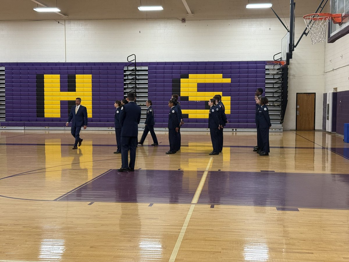 jasonhollar's tweet photo. AFJROTC Inspection Day! 💜💛💜💛 #teamMHS https://t.co/NqzJoEc83n