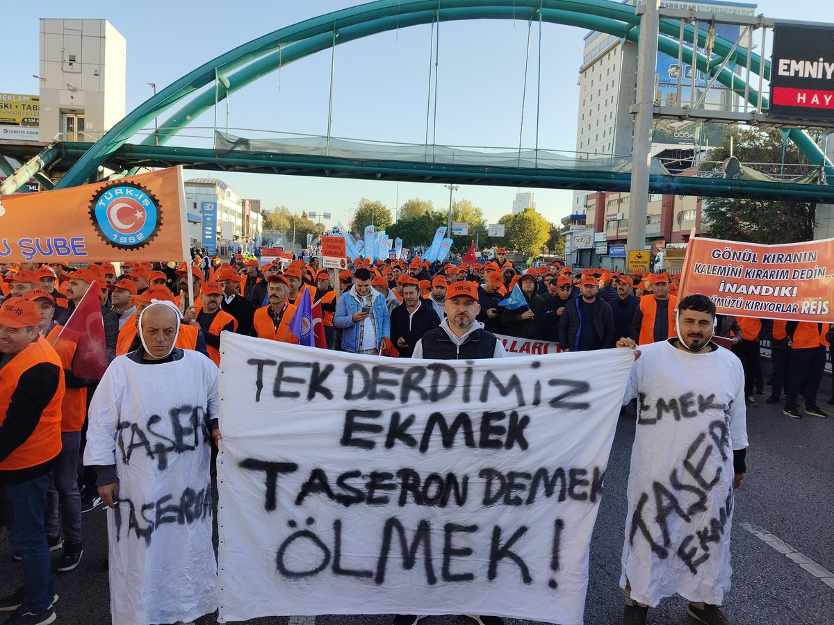 YetkiliDeğil EtkiliSendika
Artık ölmek istemiyoruz Yıllardır Kadro sözleri verildi Fakat hiçbiri tutulmadı Taşeron işçiler Kan Ağlıyor artık dayanacak gücümüz kalmadı duyun Sesimizi Artık 
<a href="/06isciplatformu/">İşçi Platformu</a>  <a href="/_ErcanOzcelik/">Dr.Ercan ÖZÇELİK</a> <a href="/a_uraloglu/">Abdulkadir URALOĞLU</a> <a href="/alo18412/">ÇAĞRI MERKEZLERİ PLATFORMU 🇹🇷 KAAN 🇹🇷</a>  <a href="/ilyasalidastan/">İlyas Ali Daştan</a> <a href="/muellifyunus/">Yunus Emre Yücebaş</a>