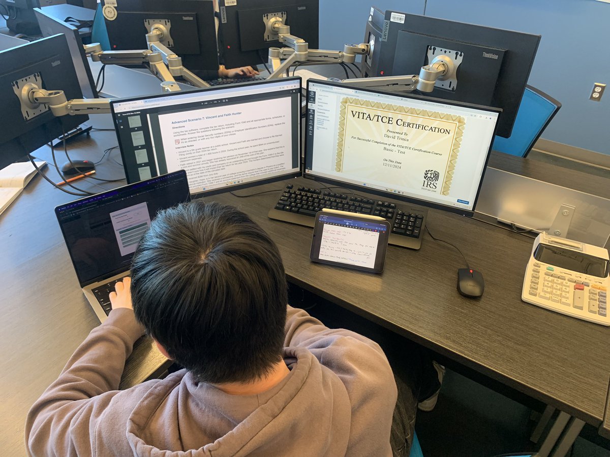 GRCTCBusn's tweet photo. On the 12th day of Christmas 🎄 Ms. A’s kiddos certified in IRS VITA tax preparation. #GRCTC #CareerReady @GR_CTC @gisdnews #TheirFutureIsBright https://t.co/cqu6Jq3rHE