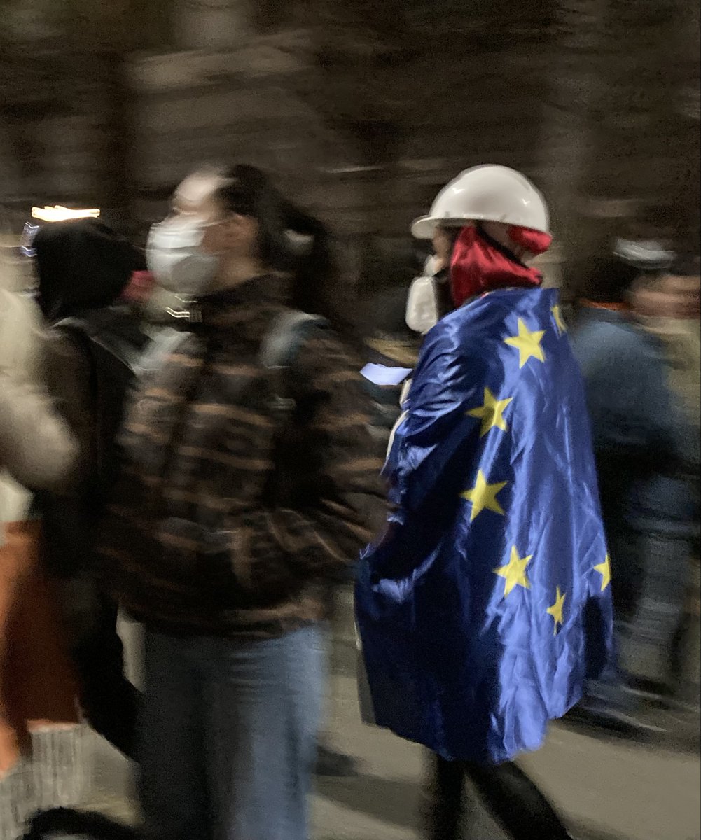 Faustine Vincent tweet media