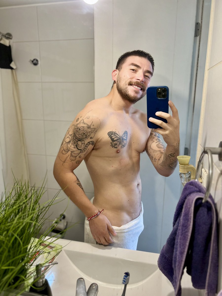 Patoconpe's tweet photo. Se cae Instagram, yo automáticamente a X. 😇 https://t.co/RhnjlpnBsB